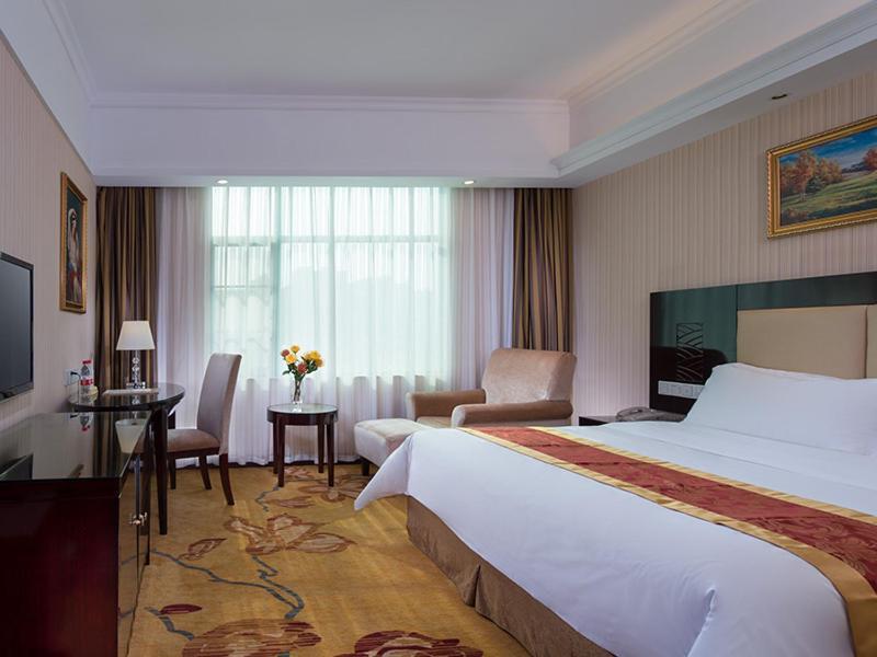 Vienna Hotel Baoan Liutang Xin'an  Luaran gambar