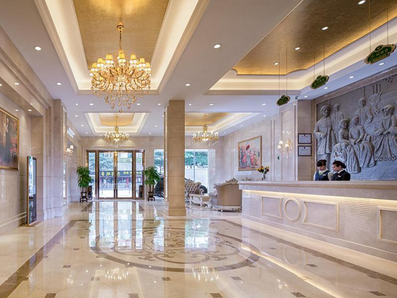 Vienna Hotel Baoan Liutang Xin'an  Luaran gambar